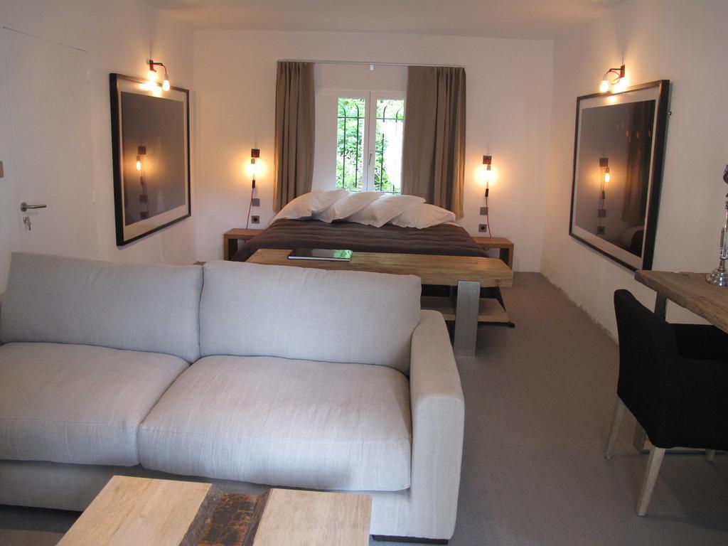 Chambres De L'Artemise & Spa Uzes Exterior photo